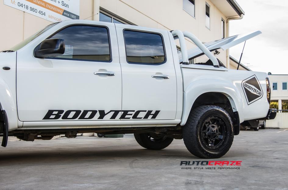 MAZDA BT 50 ROCKSTAR XD 3 MATTE BLACK